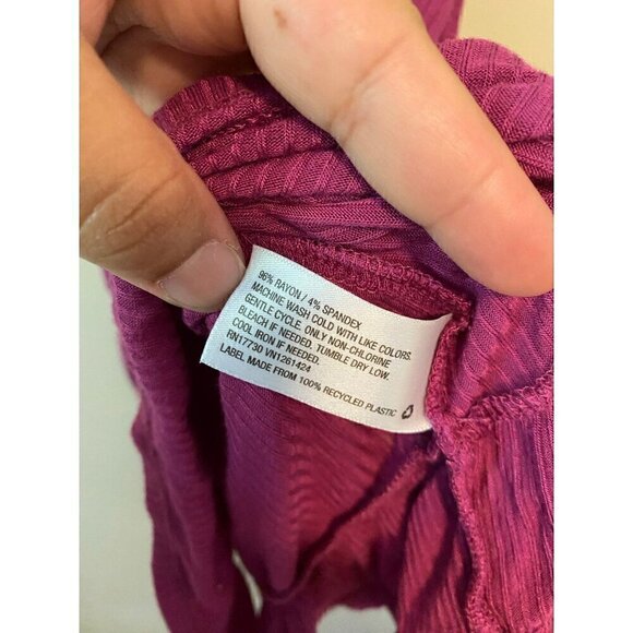 Mossimo Purple Ribbed Tank - Picture 4 of 6